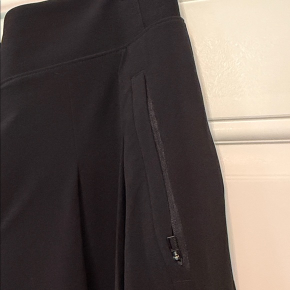 Athleta pinnacle high rise trouser Elegant Black Wide-Leg Trousers - Picture 3 of 6